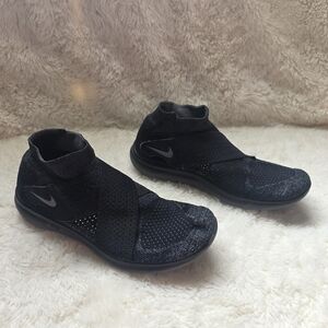 Nike Free RN Motion Flyknit (2016) - Black/Grey - Size 7.5